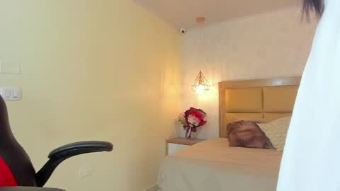  MIA  online show from April 2026 12:16:02 PM