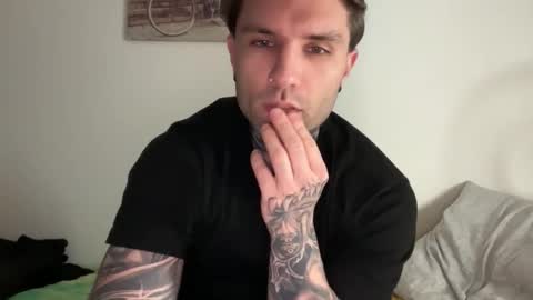 larsskeet online show from March 2026 05:39:01 PM