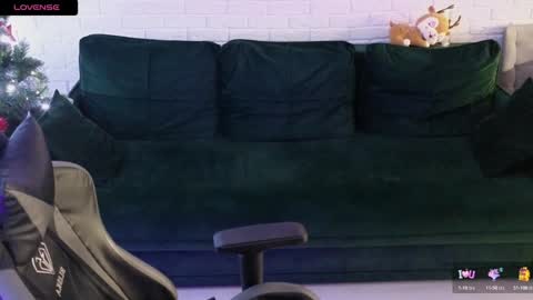 Snapshot of larstar01 chatting on December 2024 05:55:02 AM Lars online show from December 2024 05:55:02 AM