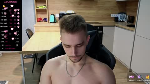 Snapshot of larstar01 chatting on February 2025 07:14:02 PM Lars online show from February 2025 07:14:02 PM