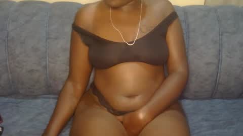 Snapshot of larvy12 chatting on February 2026 11:45:01 PM larvy12 online show from February 2026 11:45:01 PM