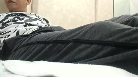 lasha_2008 online show from October 2025 05:31:02 PM