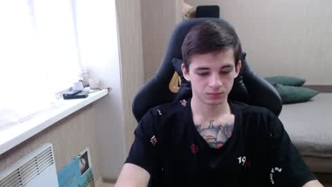 Kenny online show from December 2024 12:02:01 PM