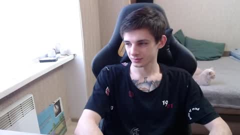 Kenny online show from December 2024 12:23:01 PM