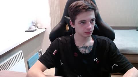 Kenny online show from December 2024 01:41:02 PM