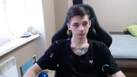 Kenny online show from January 2025 01:43:01 PM