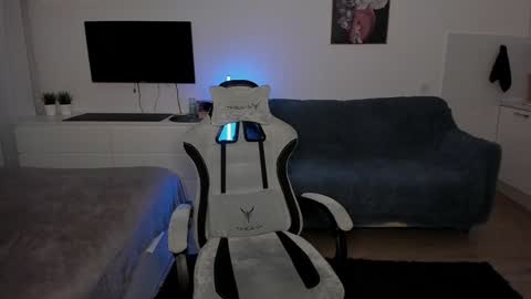 acie online show from December 2024 10:59:01 PM