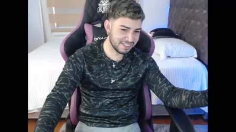 YOUR BABY online show from February 2025 06:56:02 PM