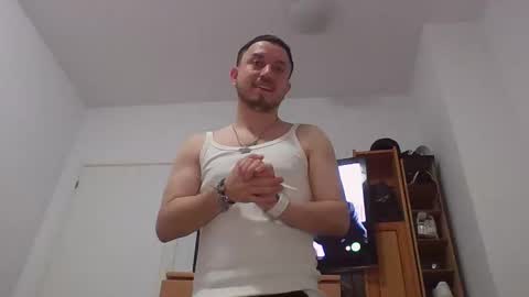 latenightcolombian online show from April 2026 12:06:01 AM