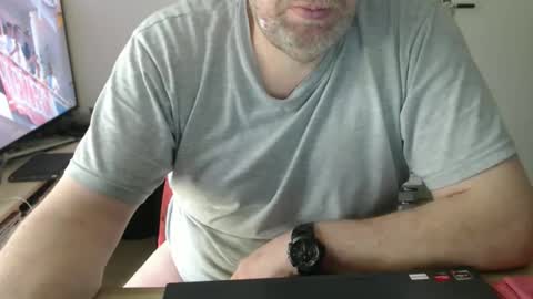 Snapshot of latexloverch71 chatting on June 2026 10:31:01 AM Andreas Latexlover online show from June 2026 10:31:01 AM