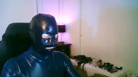 Snapshot of latexminheadroom chatting on October 2025 02:07:01 AM latexminheadroom online show from October 2025 02:07:01 AM