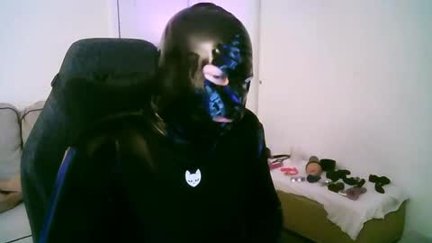 latexminheadroom online show from May 2026 11:23:04 PM