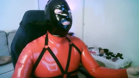 latexminheadroom online show from May 2026 01:44:01 AM