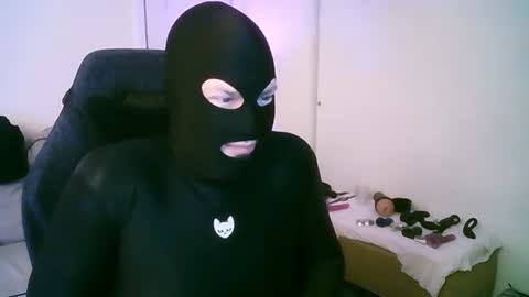 latexminheadroom online show from June 2026 02:47:02 AM