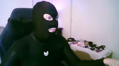 latexminheadroom online show from June 2026 01:04:01 AM