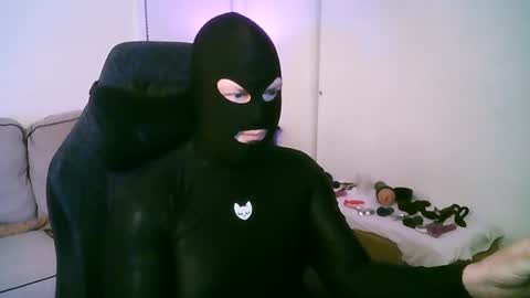 latexminheadroom online show from June 2026 05:12:01 AM