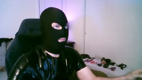 latexminheadroom online show from July 2026 02:27:02 AM