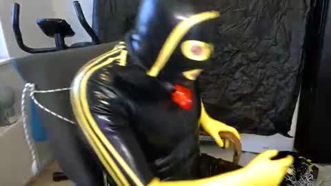 latexslaafboy online show from May 2026 05:57:02 AM