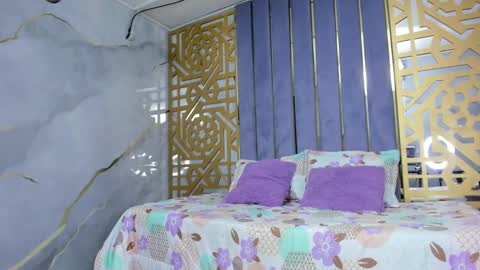 Valeria  online show from January 2025 01:31:02 PM