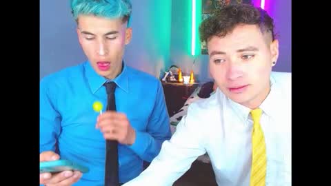 latin_boysxxx_ online show from October 2025 06:07:02 PM