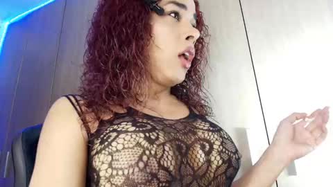 Snapshot of latin_goddessx chatting on March 2026 05:24:02 AM instagramlatin goddessx im nikoll online show from March 2026 05:24:02 AM