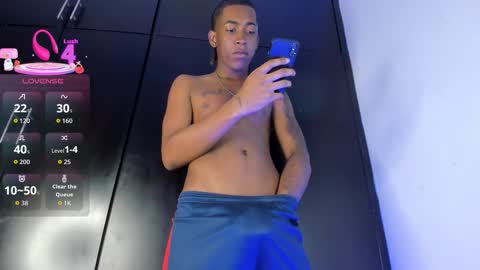 Snapshot of latin_kay1 chatting on October 2025 02:53:02 AM kay online show from October 2025 02:53:02 AM