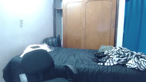 Snapshot of latin_meg chatting on December 2025 07:42:01 PM M E G A N online show from December 2025 07:42:01 PM