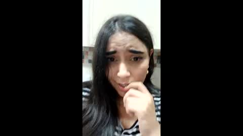 Snapshot of latin_mommy_ chatting on January 2026 04:29:01 AM Katheryn online show from January 2026 04:29:01 AM