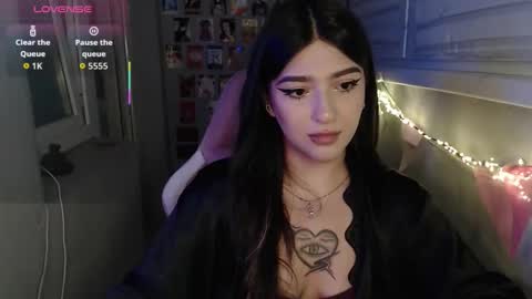 Snapshot of latina_mia chatting on September 2025 11:05:01 PM miiiiiiaaaa online show from September 2025 11:05:01 PM