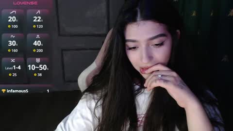 miiiiiiaaaa online show from June 2026 09:10:01 PM
