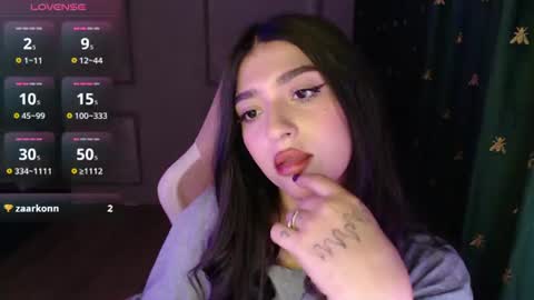 miiiiiiaaaa online show from June 2026 05:06:02 PM