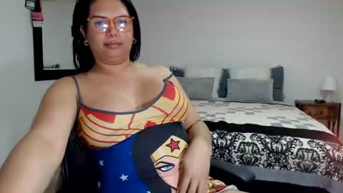 FLOR SALVAJE online show from July 2026 01:11:01 AM