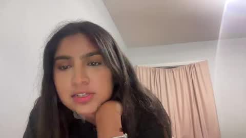 Snapshot of latinamamii1121 chatting on September 2025 12:01:02 AM latinamamii1121 online show from September 2025 12:01:02 AM