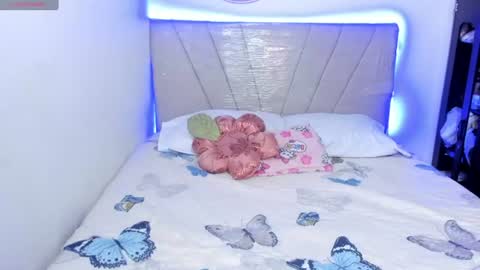 latinamav22 online show from June 2026 07:13:02 PM