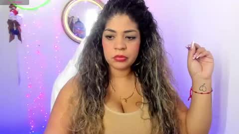 latinamav22 online show from June 2026 08:53:02 PM