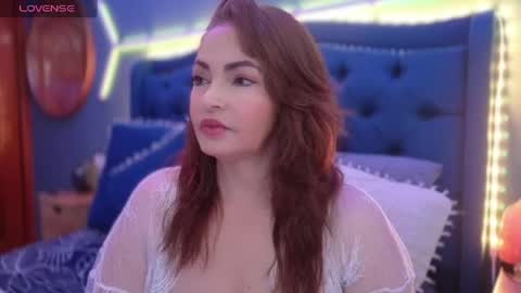 Your Latina Lover online show from June 2026 05:13:02 PM