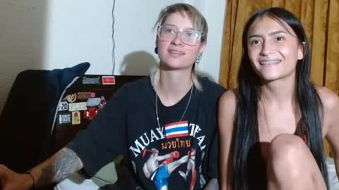 Snapshot of latinas_love05 chatting on February 2026 02:53:01 AM latinas_love05 online show from February 2026 02:53:01 AM