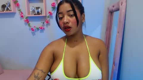 latinbrunett1 online show from July 2026 09:50:02 PM