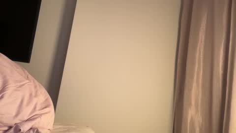 Hi -  online show from March 2026 05:44:01 AM