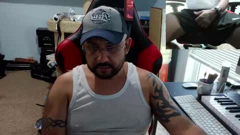 Snapshot of latinlove83 chatting on April 2026 04:12:02 PM LatinLover83 online show from April 2026 04:12:02 PM