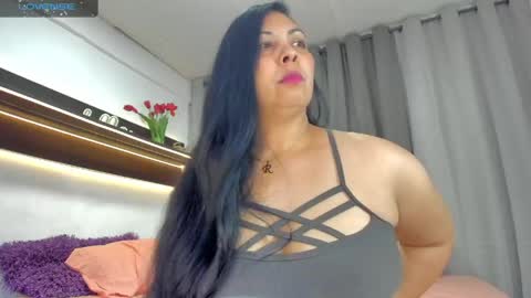 Vanessa online show from June 2026 01:52:01 AM