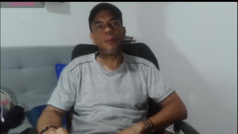 latinmartin254 online show from April 2026 05:18:02 AM