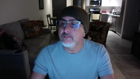 QS - INDEPENDENT MODEL online show from January 2025 05:19:02 AM