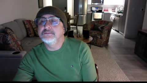 QS - INDEPENDENT MODEL online show from February 2025 05:13:01 AM