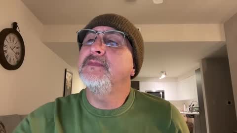 QS - INDEPENDENT MODEL online show from March 2025 06:16:01 AM