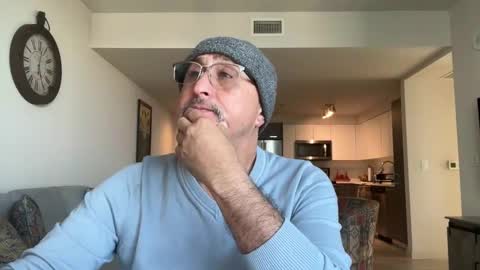 QS - INDEPENDENT MODEL online show from March 2025 09:59:01 PM