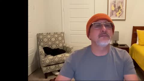 Snapshot of latinnous chatting on January 2026 04:59:01 AM QS - INDEPENDENT MODEL online show from January 2026 04:59:01 AM