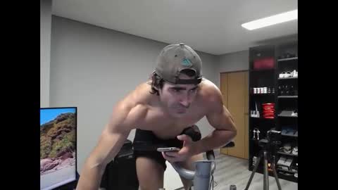 sam online show from December 2025 09:21:02 PM