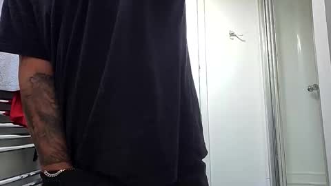 latino8484 online show from November 2025 09:07:02 AM