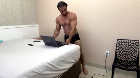 latino_rodri online show from July 2026 03:08:01 PM